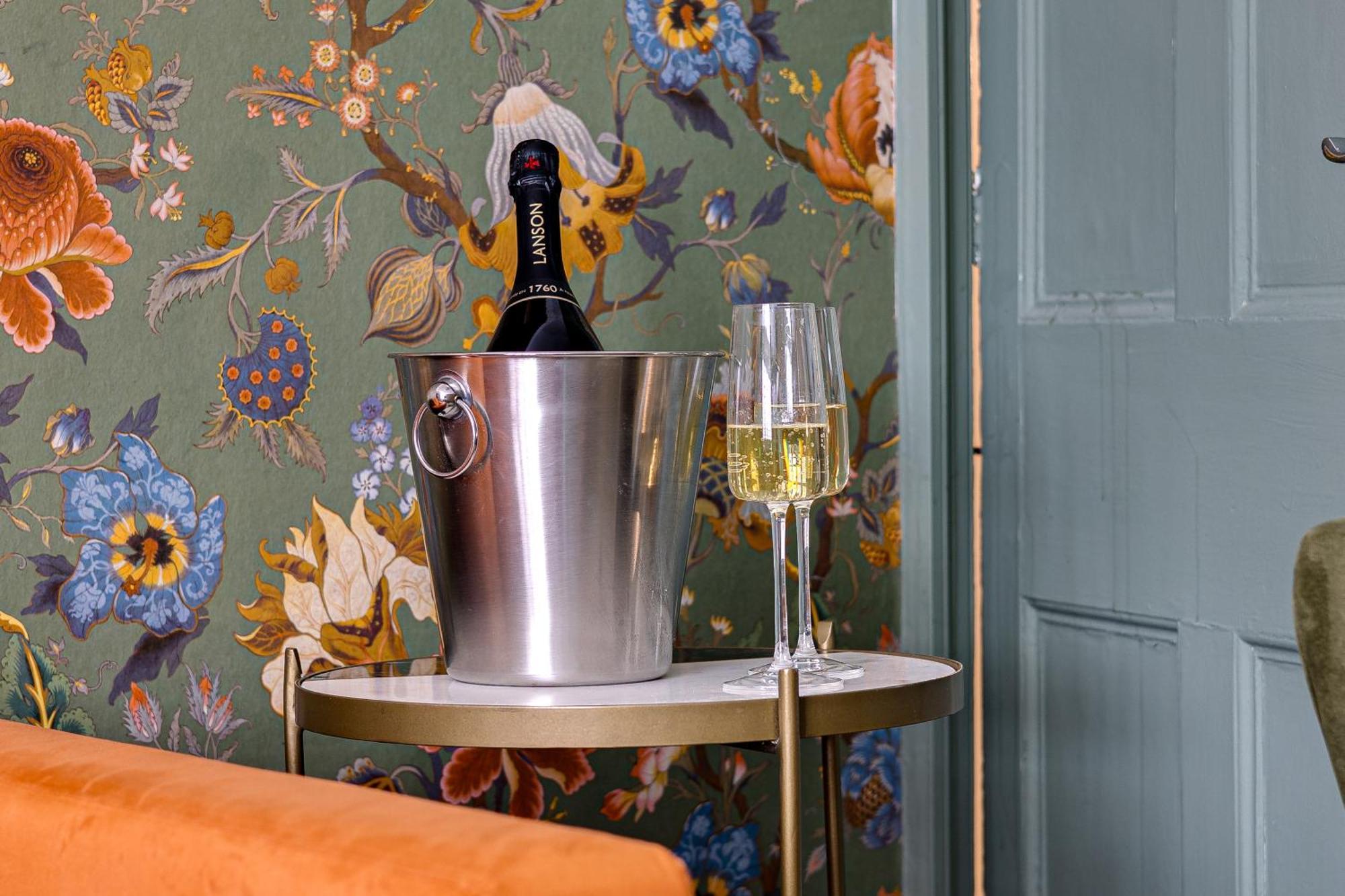 Insta-Worthy Loft On Historic Chester Rows, Sleeps 4 & Free Parking Εξωτερικό φωτογραφία