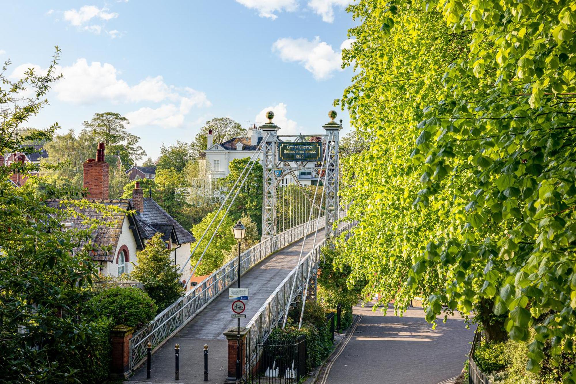 Insta-Worthy Loft On Historic Chester Rows, Sleeps 4 & Free Parking Εξωτερικό φωτογραφία